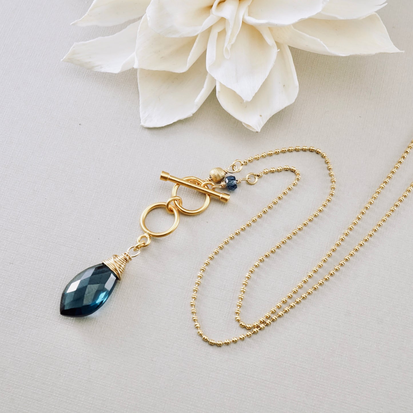 London Blue Hydro Drop Pendant