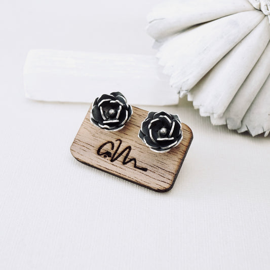 Camellia Bloom Stud (SS)