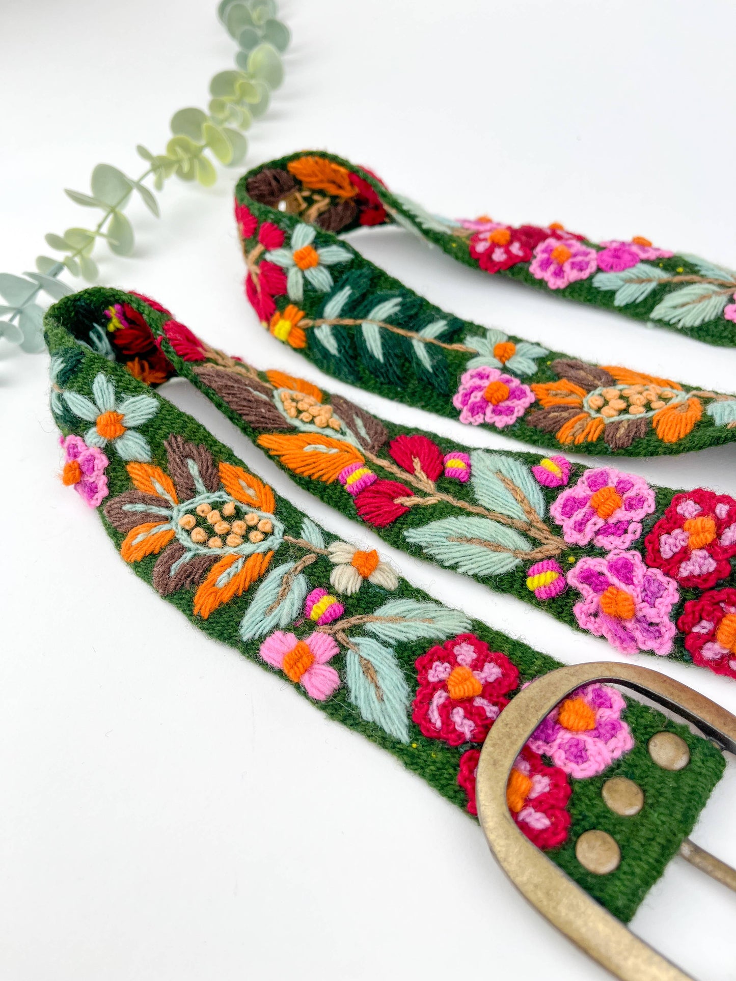 Green Forrest Wildberry Embroidery Belt
